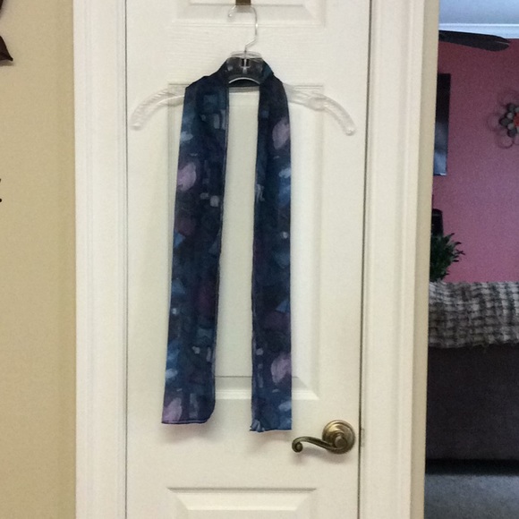 Accessories - 2/$11!So pretty scarf